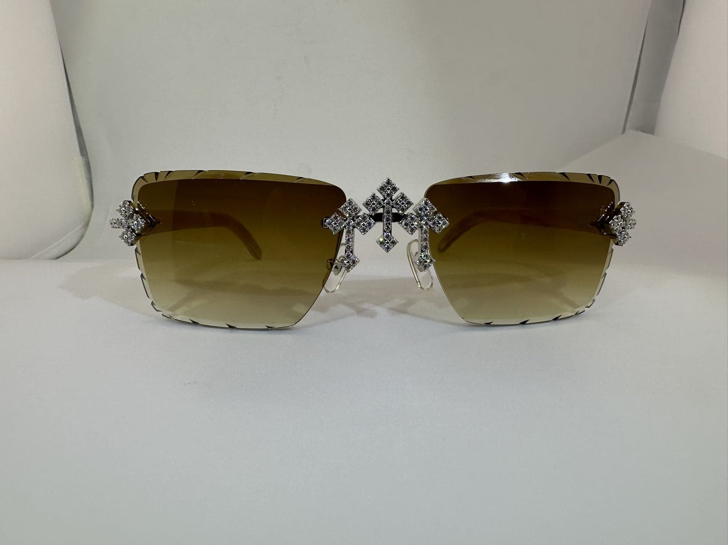 Woods VVS1 Moissanite Cross Sunglasses