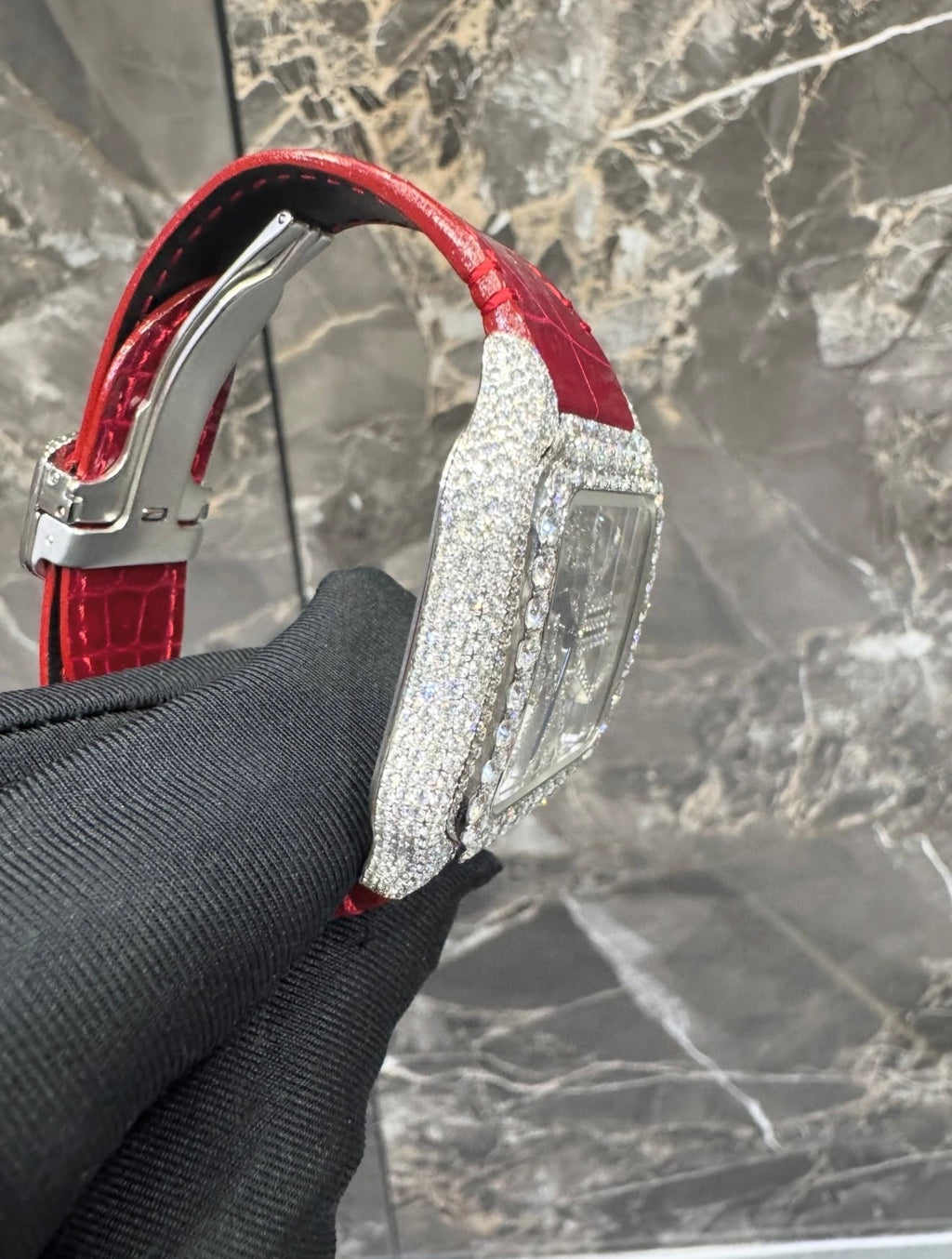 Skeleton VVS1 Moissanite 41mm 'White/Red'