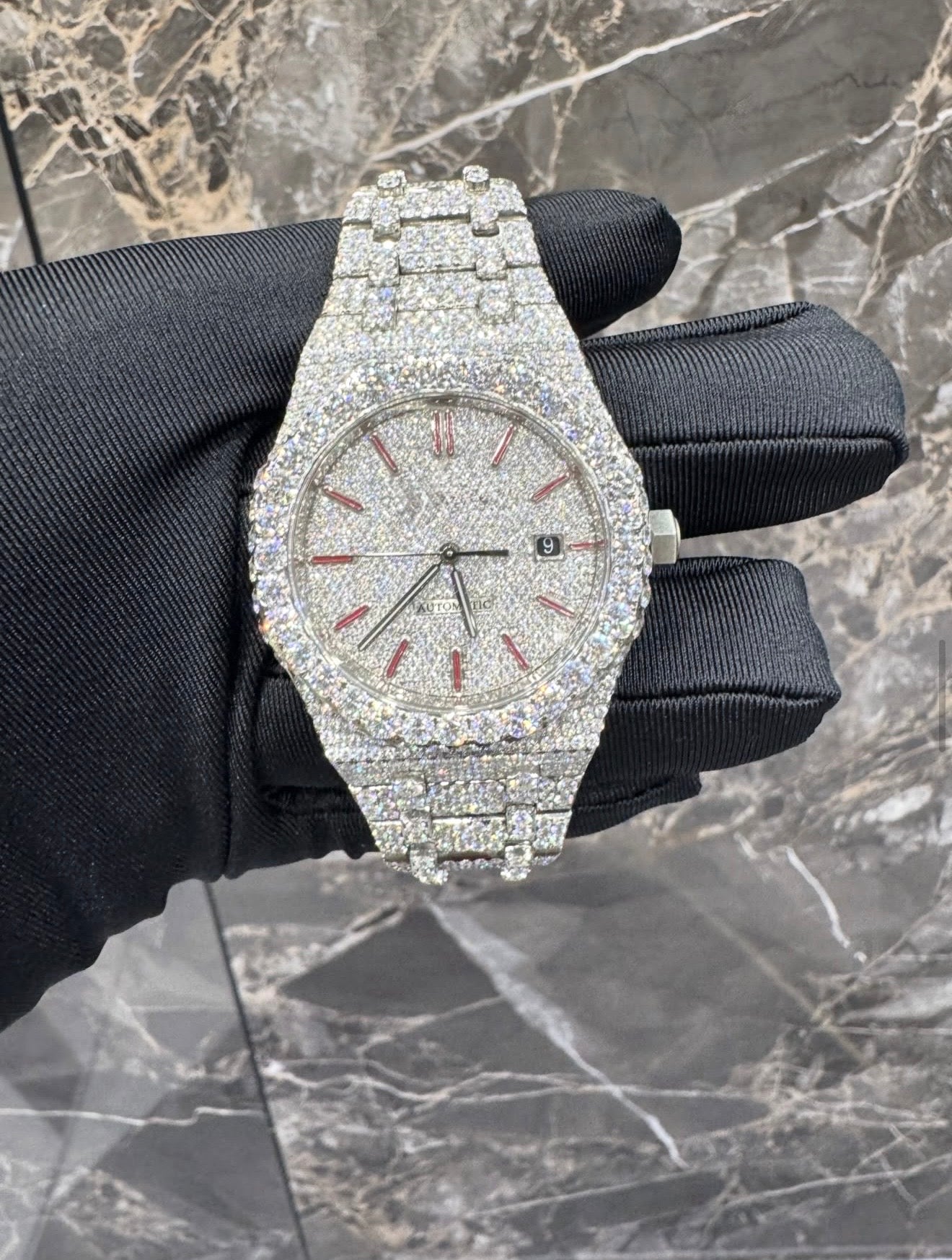 Royal Oak VVS1 Moissanite 41mm 'Red Dial'