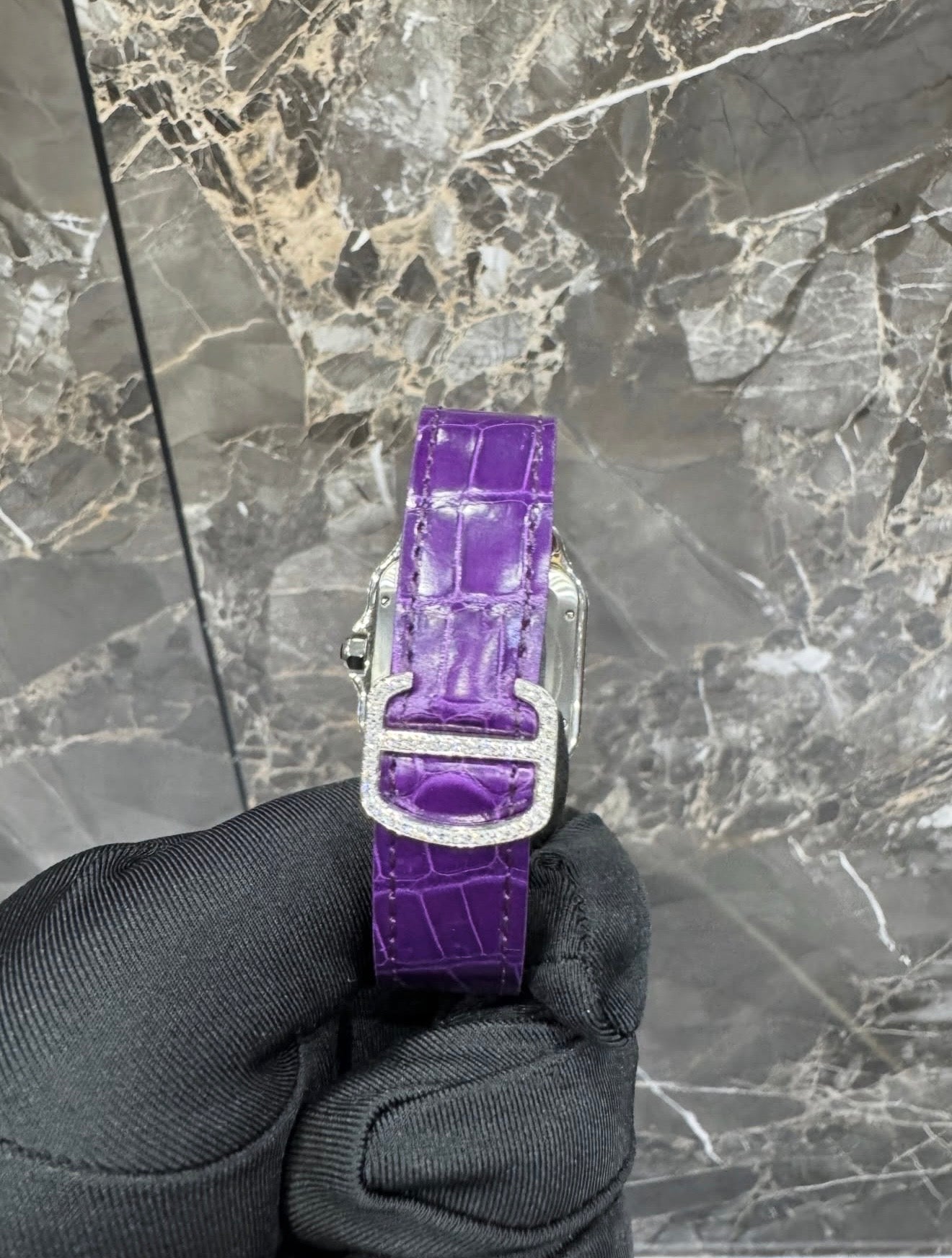 Santons VVS1 Moissanite 41mm 'White/Purp'