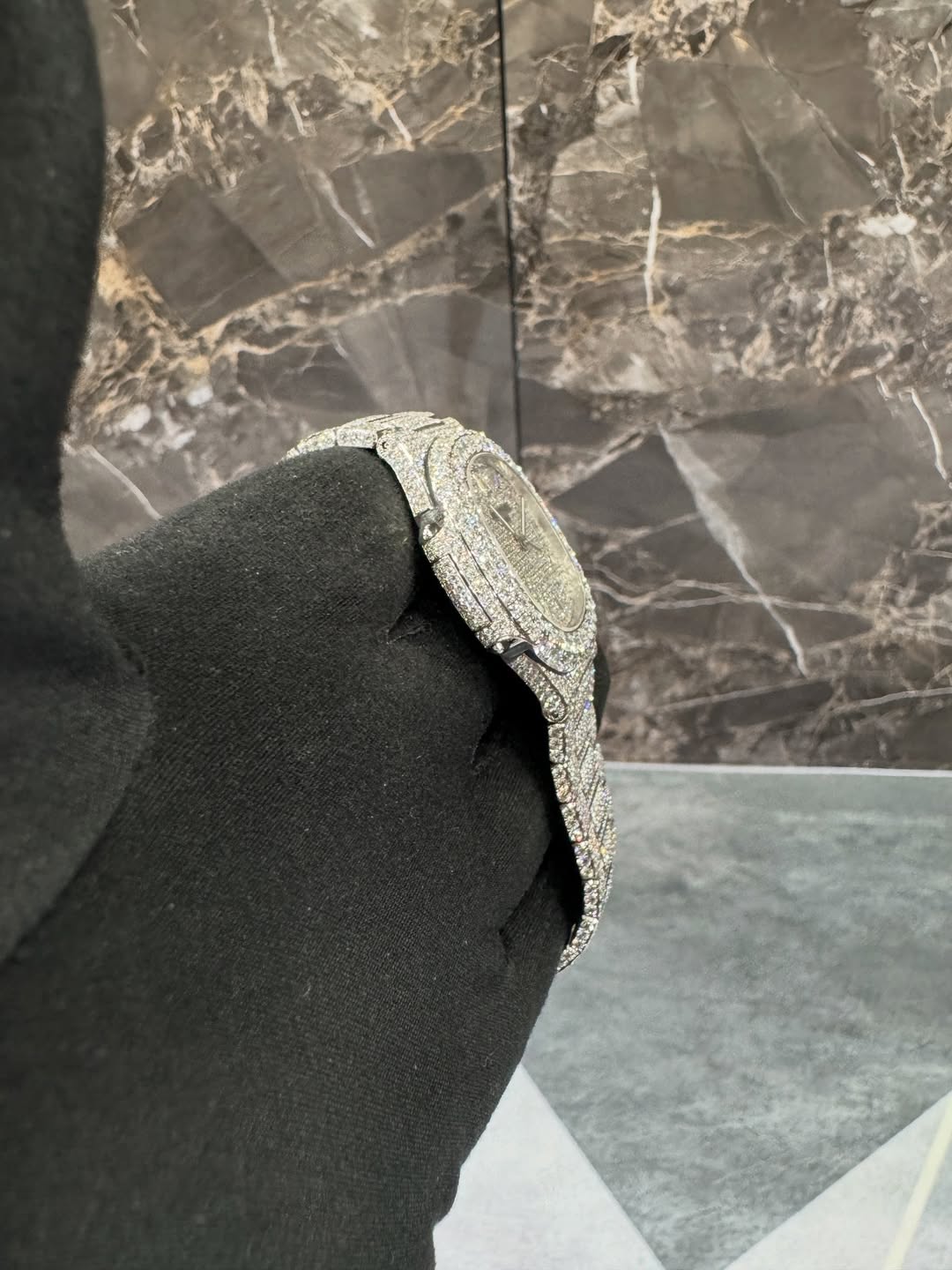 Nautilus VVS1 Moissanite 41mm 'White'