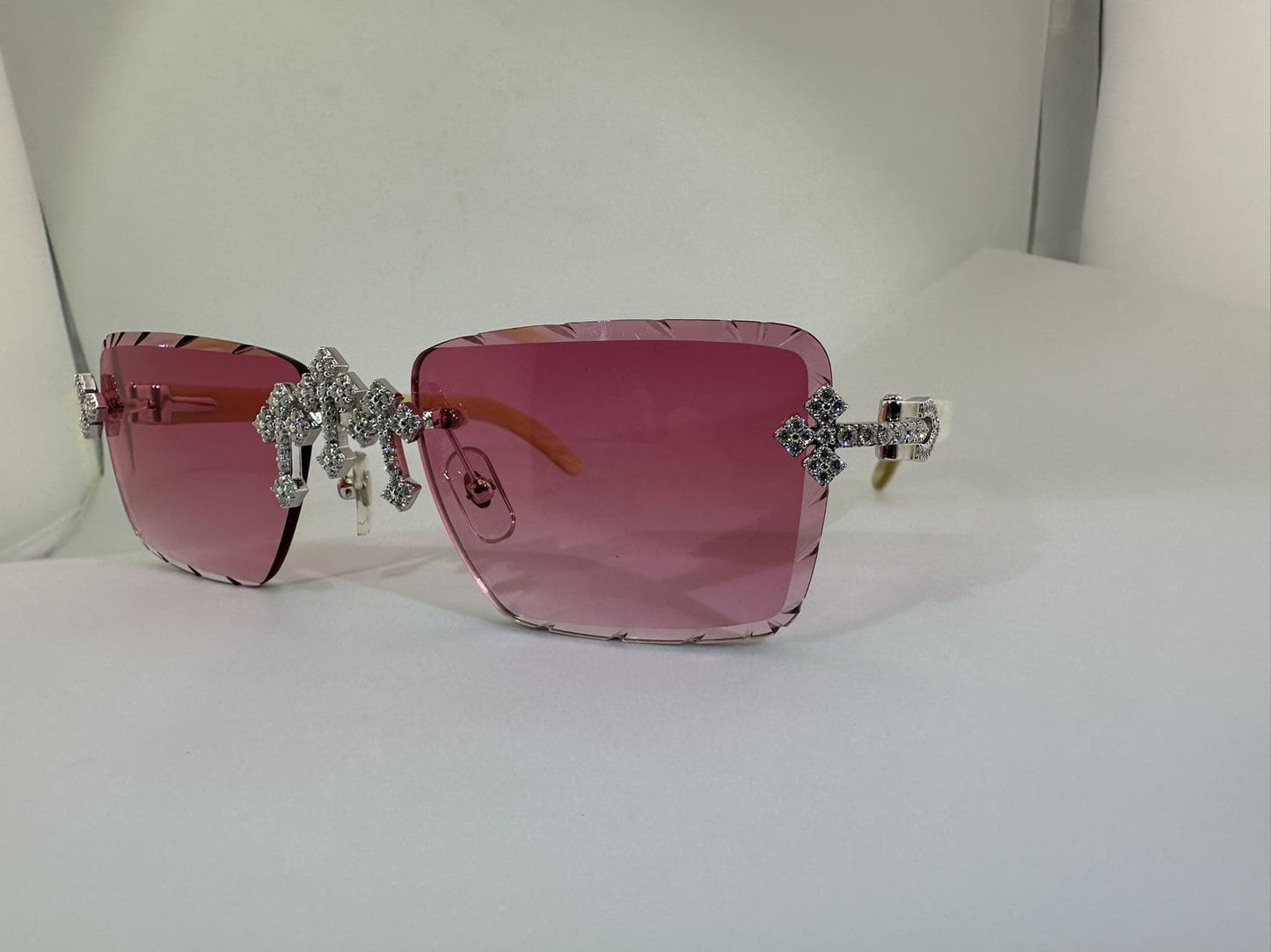 Woods VVS1 Moissanite Cross Sunglasses 'Red'
