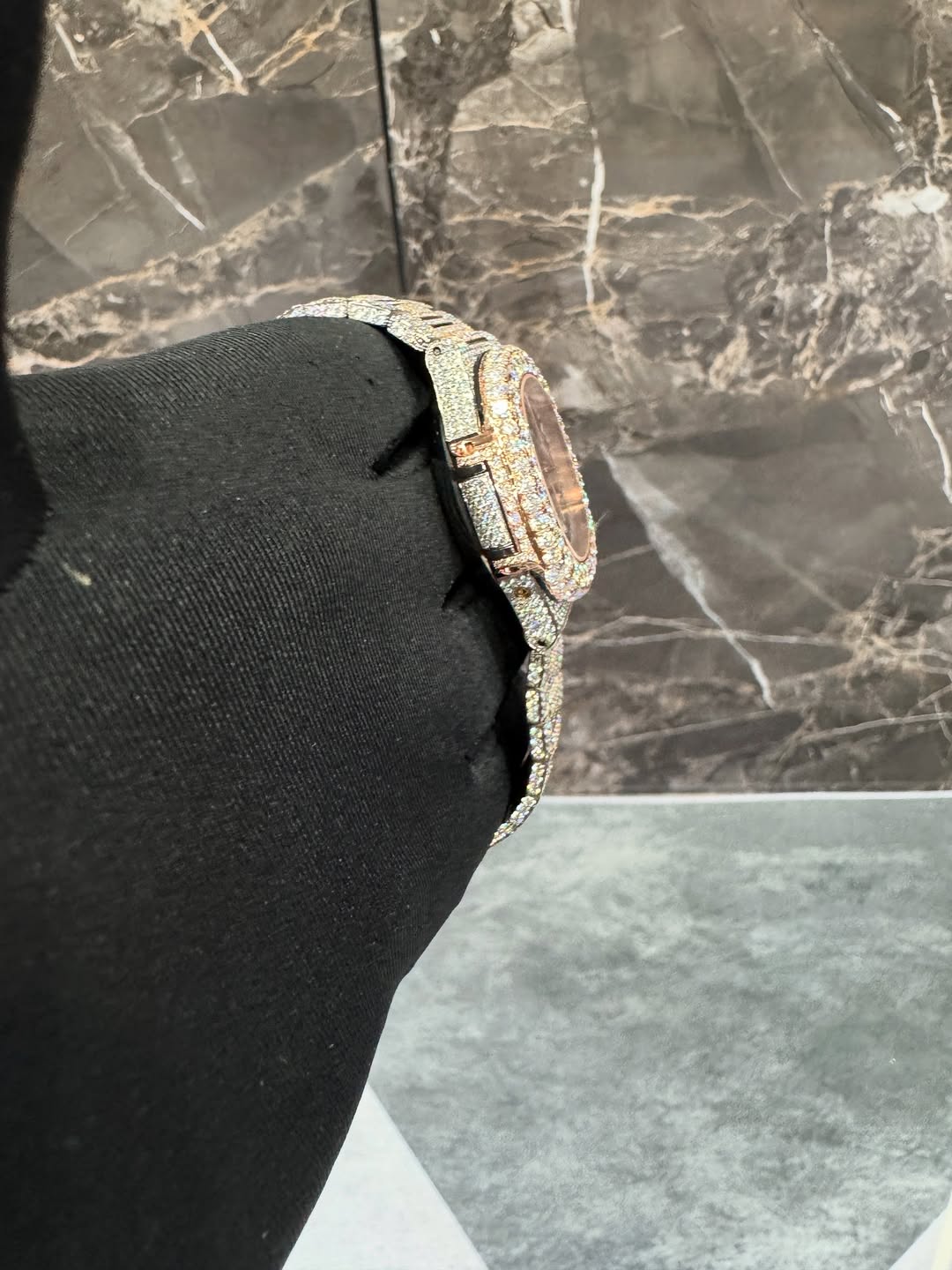 Nautilus VVS1 Moissanite 41mm 'White/Purple Dial'