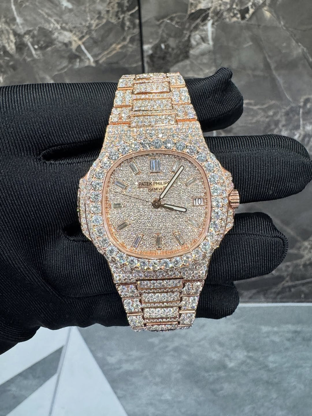 Nautilus VVS1 Moissanite 41mm 'Rose Gold'