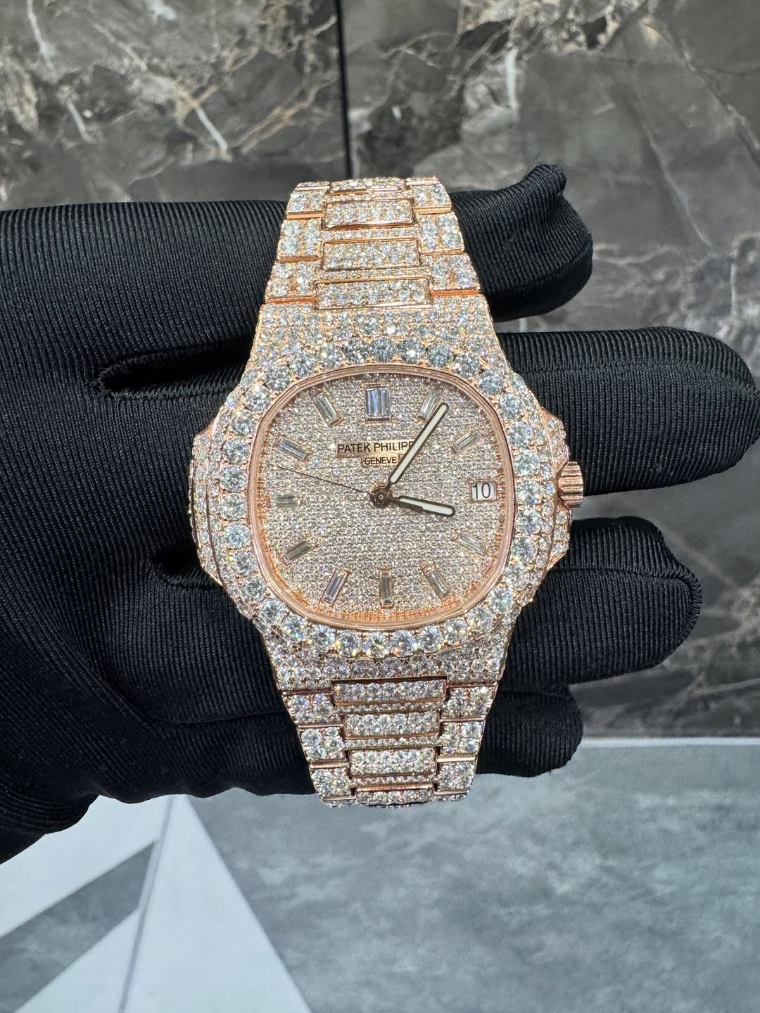 Nautilus VVS1 Moissanite 41mm 'Rose Gold'