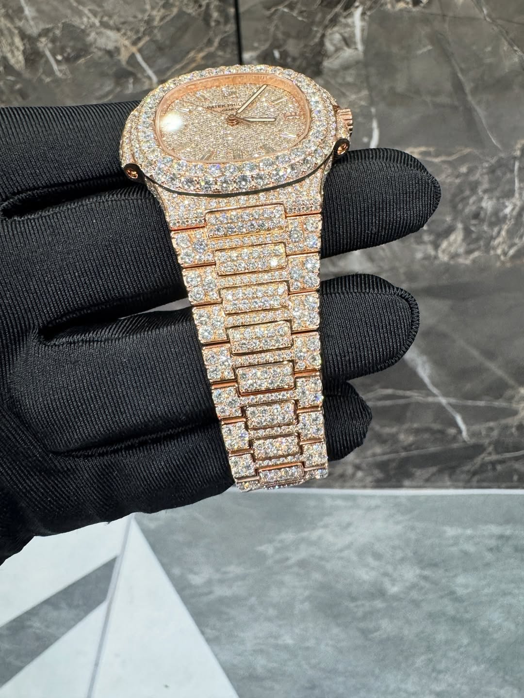 Nautilus VVS1 Moissanite 41mm 'Rose Gold'